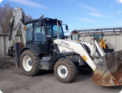 Контроль топлива и работы экскаватора-погрузчика Terex TLB 825